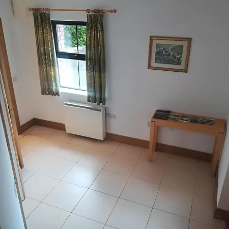 No. 8 Alders Grove Holiday home